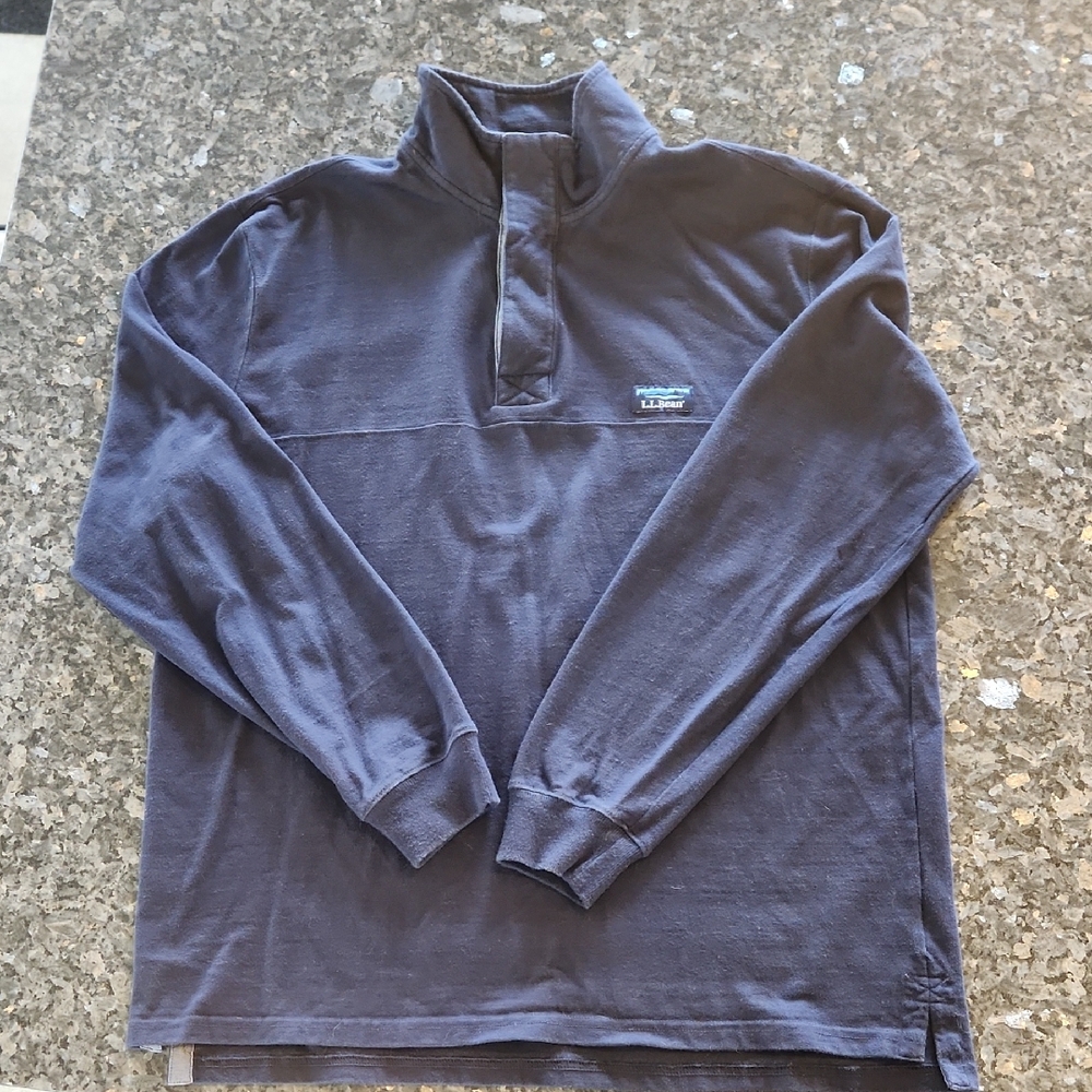 L.L. Bean Men's Casual Button Down Shirt - Dark Gray